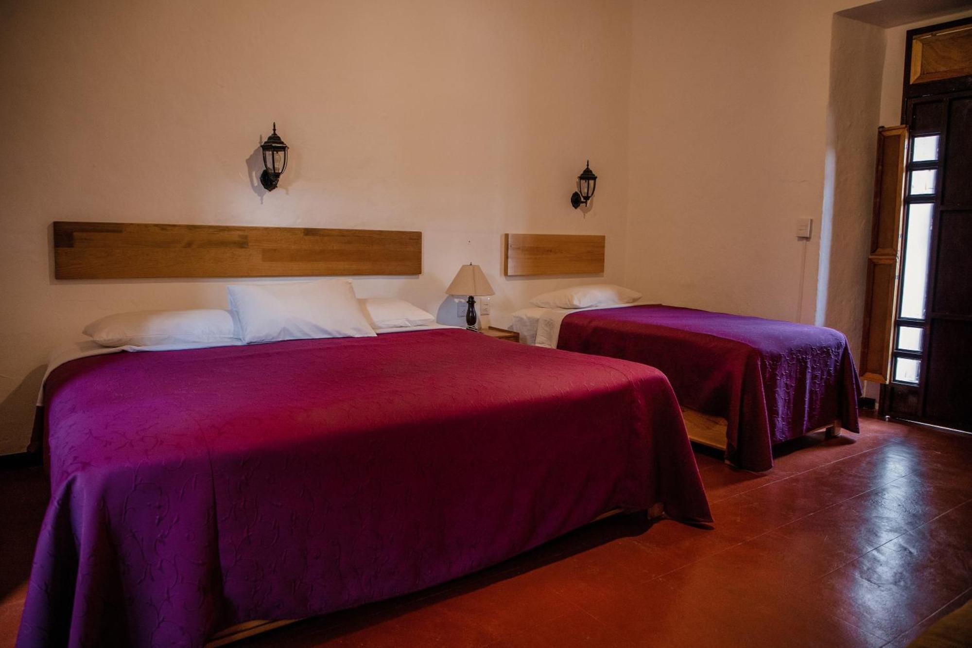Hotel Las Golondrinas Oaxaca Екстериор снимка