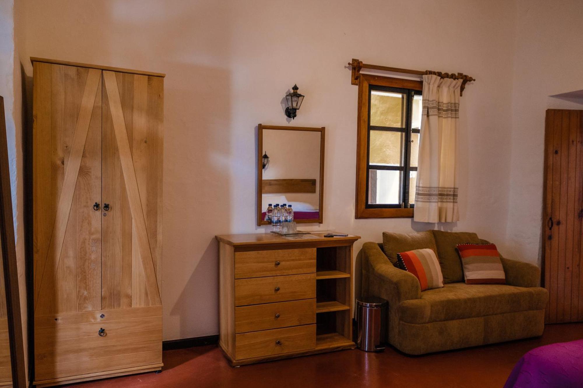 Hotel Las Golondrinas Oaxaca Екстериор снимка