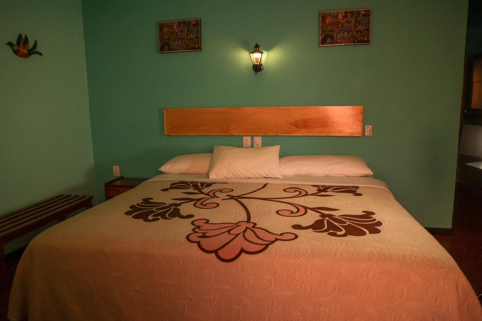 Hotel Las Golondrinas Oaxaca Екстериор снимка