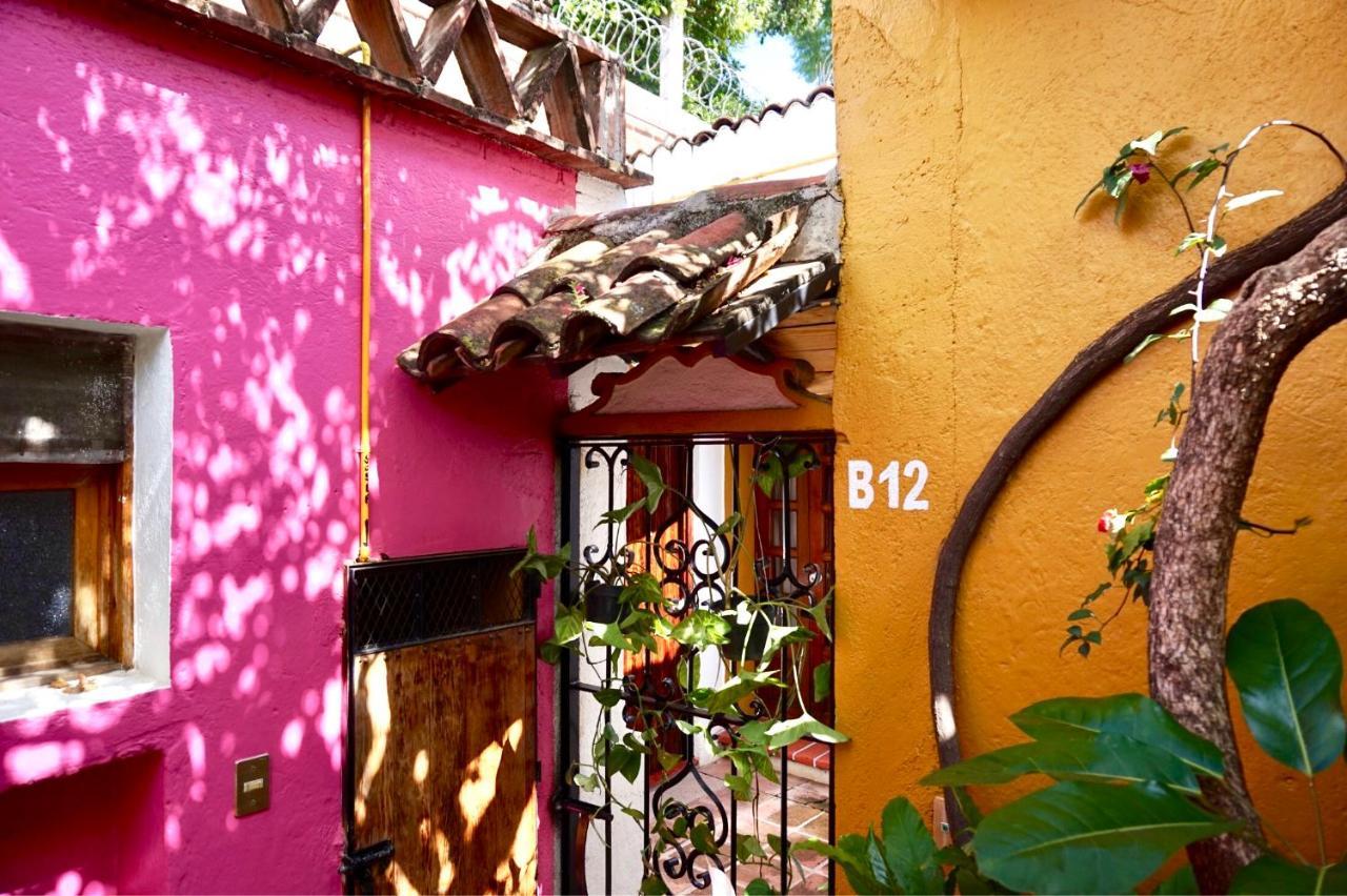 Hotel Las Golondrinas Oaxaca Екстериор снимка